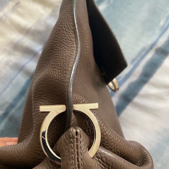 Authentic Salvatorre Ferragamo Bag - Picture 14 of 16